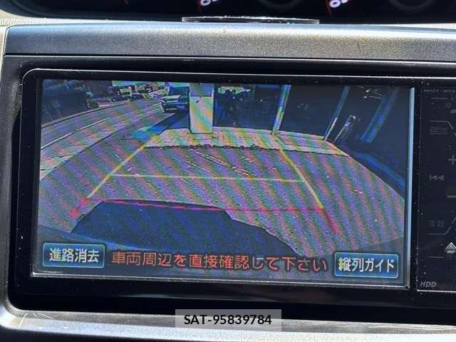 Toyota VOXY 2008-11 8373238-6