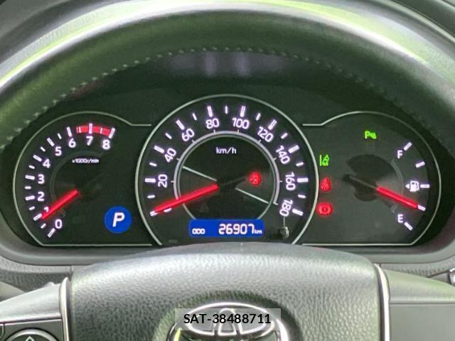Toyota VOXY 2019-07 8373254-14