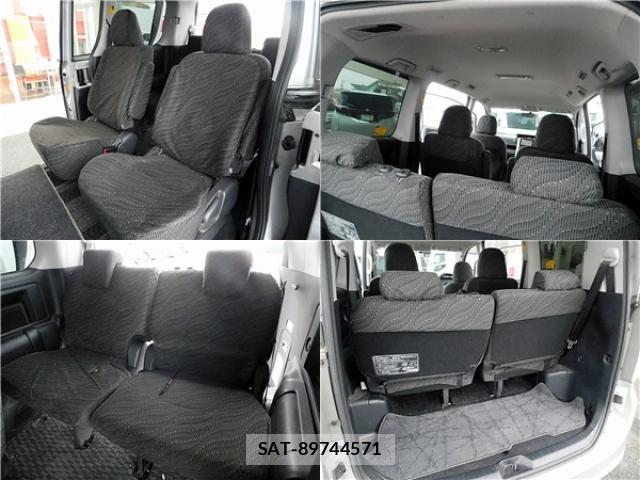 Toyota VOXY 2011-03 8373355-12