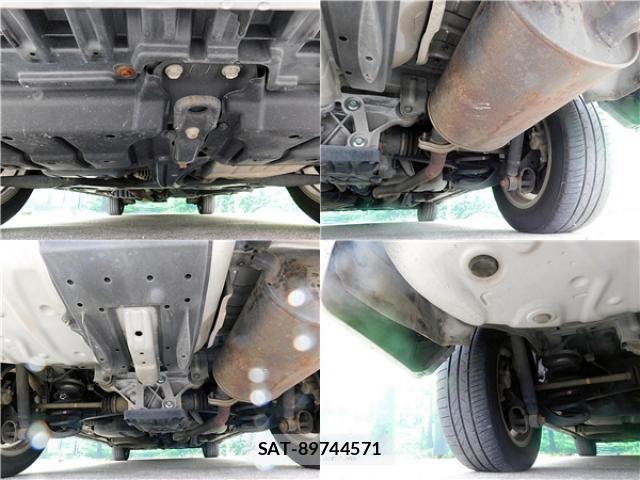 Toyota VOXY 2011-03 8373355-16