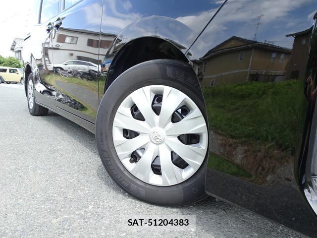 Toyota VOXY 2014-09 8373357-16