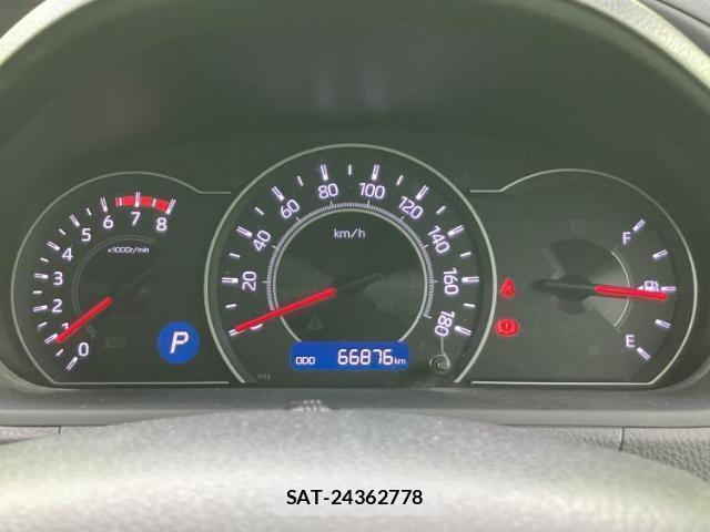 Toyota VOXY 2017-08 8373413-12