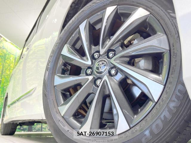 Toyota VOXY 2022-12 8373470-13