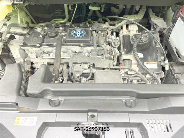 Toyota VOXY 2022-12 8373470-17