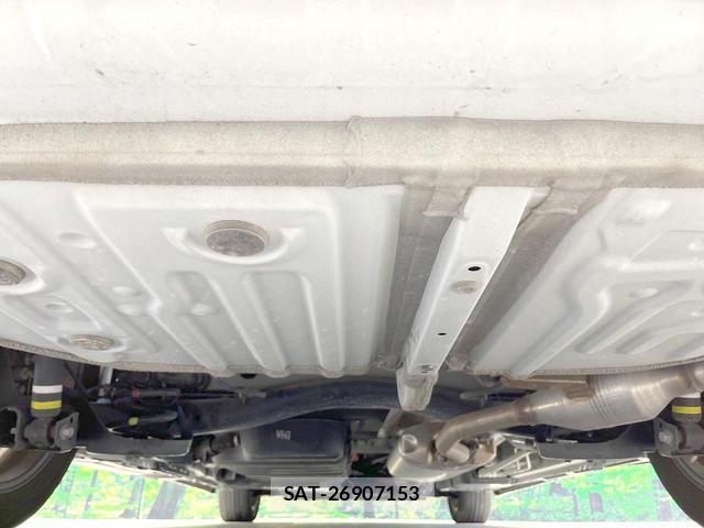 Toyota VOXY 2022-12 8373470-18