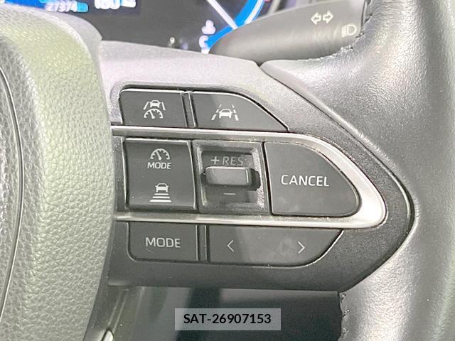 Toyota VOXY 2022-12 8373470-6