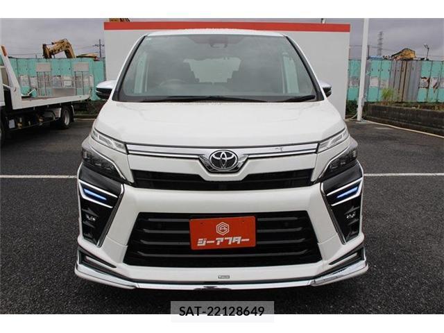 Toyota VOXY 2021-07 8373533-7