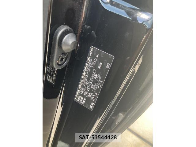 Toyota VOXY 2014-09 8373553-6