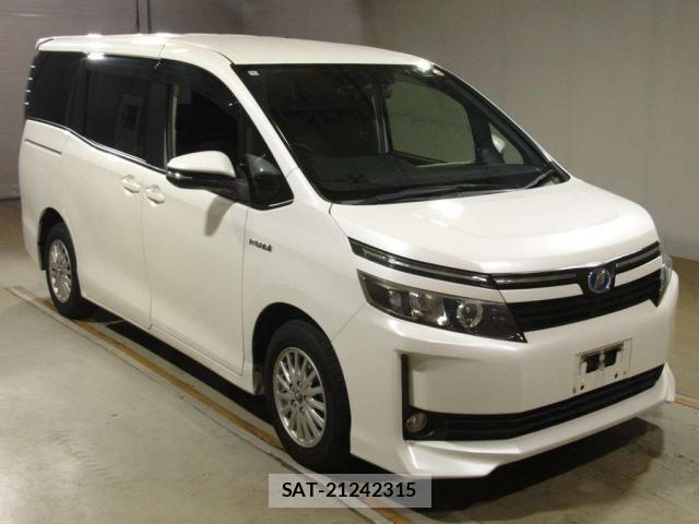 Toyota VOXY 2014-11 8373861-0