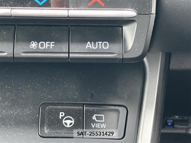 Toyota VOXY 2023-09 8374099-13