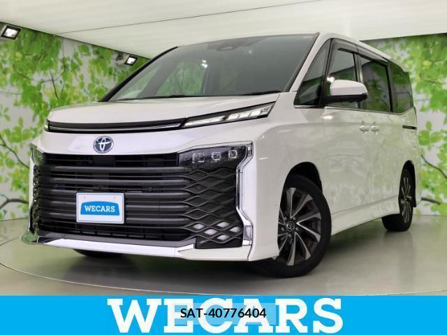 Toyota VOXY 2023-08 8374131-0
