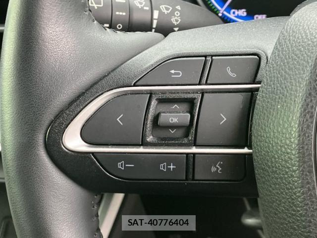 Toyota VOXY 2023-08 8374131-13