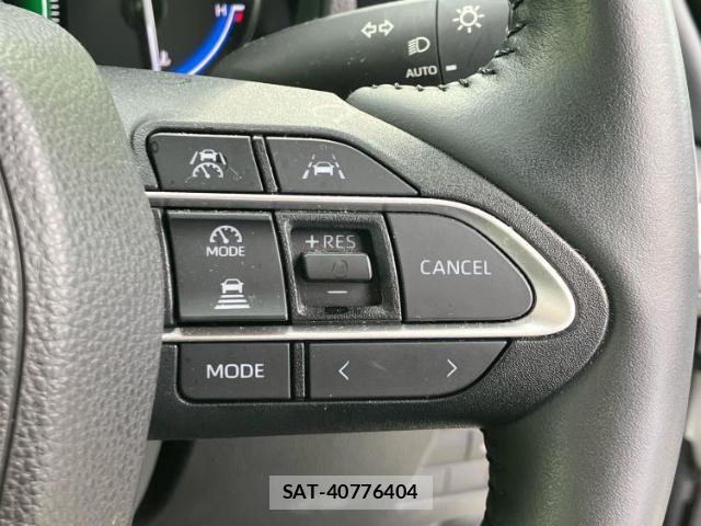 Toyota VOXY 2023-08 8374131-14