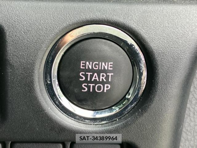 Toyota VOXY 2021-07 8374132-14