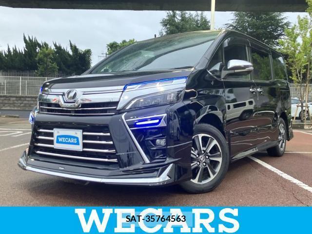 Toyota VOXY 2019-11 8374140-0