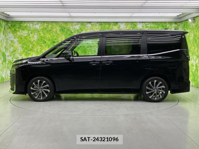 Toyota VOXY 2025-02 8374164-1