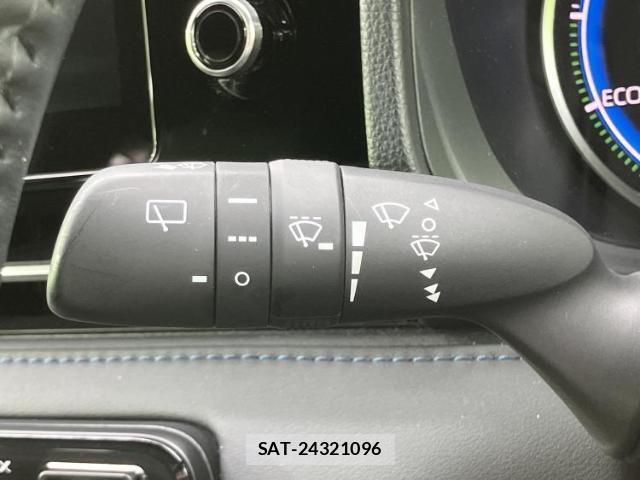 Toyota VOXY 2025-02 8374164-16