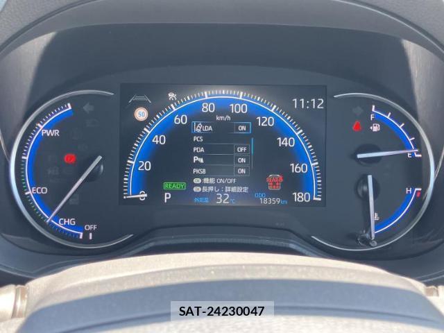 Toyota VOXY 2024-08 8374175-14