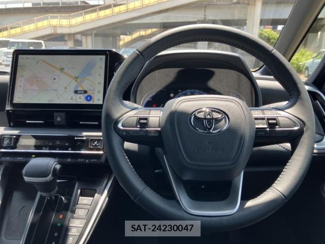 Toyota VOXY 2024-08 8374175-15