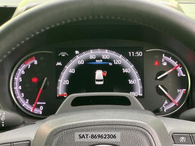 Toyota VOXY 2022-07 8374186-12