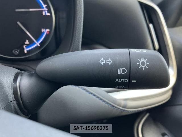 Toyota VOXY 2025-02 8374281-16