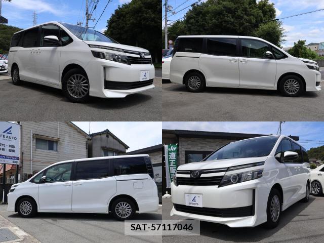 Toyota VOXY 2016-08 8374345-5