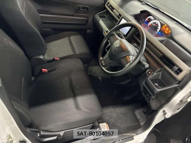 Suzuki WAGON R 2021-08 8372817-3