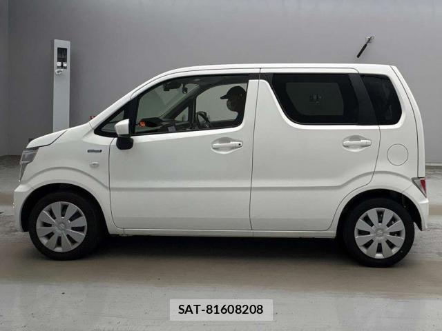 Suzuki WAGON R 2021-08 8372818-11