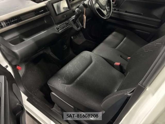 Suzuki WAGON R 2021-08 8372818-8