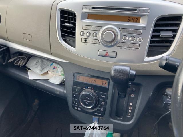 Suzuki WAGON R 2013-08 8373018-16