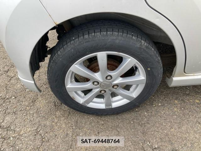 Suzuki WAGON R 2013-08 8373018-4