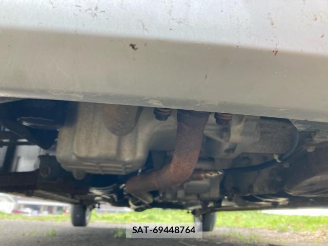 Suzuki WAGON R 2013-08 8373018-7