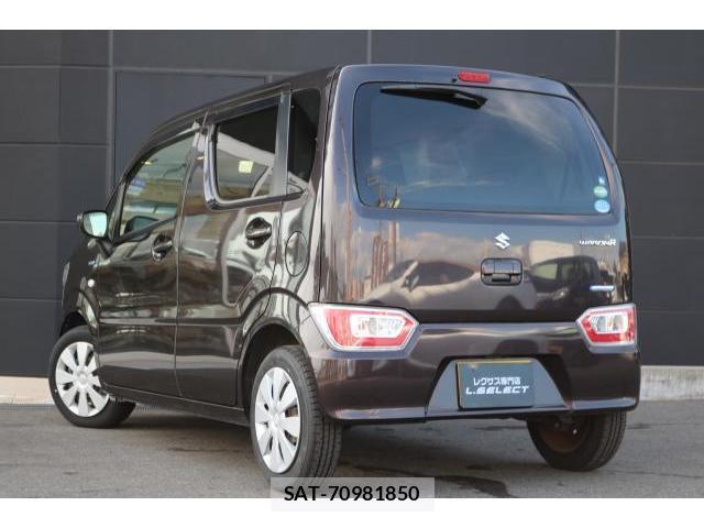 Suzuki WAGON R 2017-05 8373933-4
