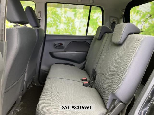Suzuki WAGON R 2015-03 8374341-6