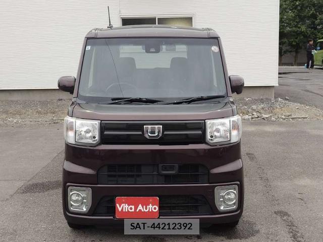 Daihatsu WAKE 2017-09 8372800-11