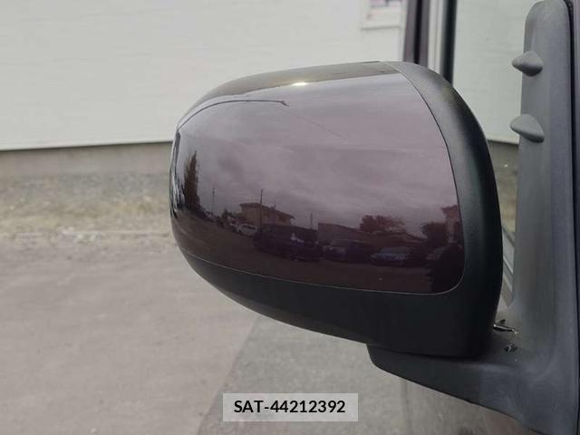 Daihatsu WAKE 2017-09 8372800-16