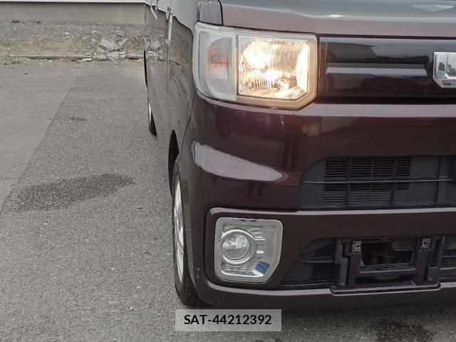 Daihatsu WAKE 2017-09 8372800-5