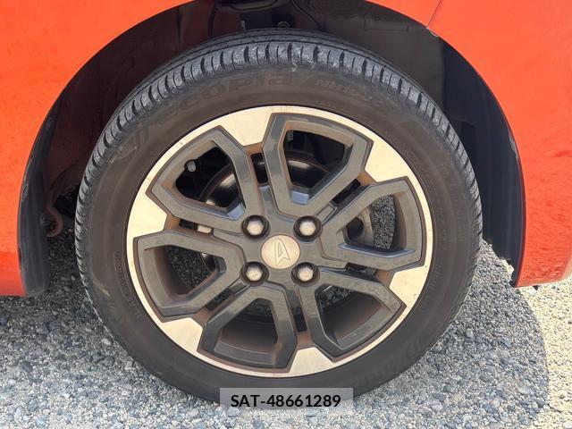 Daihatsu WAKE 2014-12 8373485-5