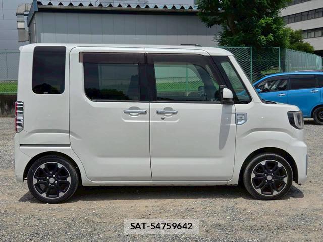 Daihatsu WAKE 2015-03 8373489-13