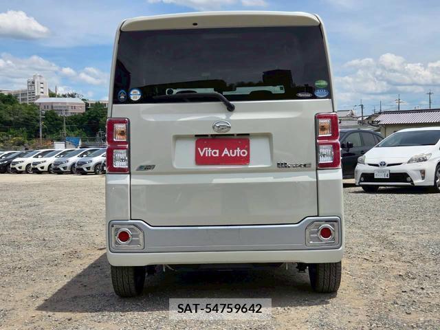 Daihatsu WAKE 2015-03 8373489-4