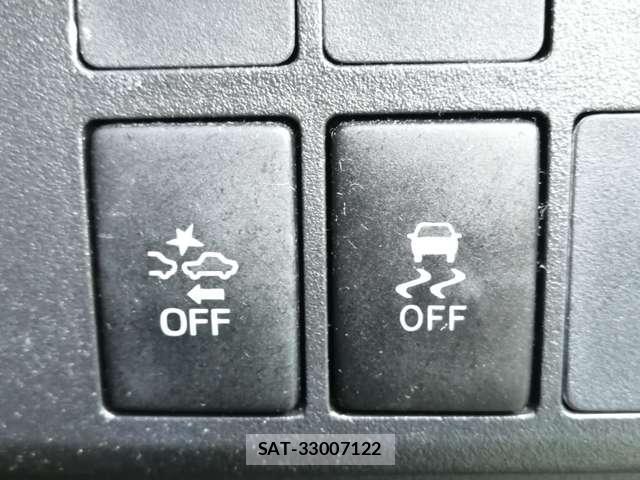 Daihatsu WAKE 2014-12 8374034-5