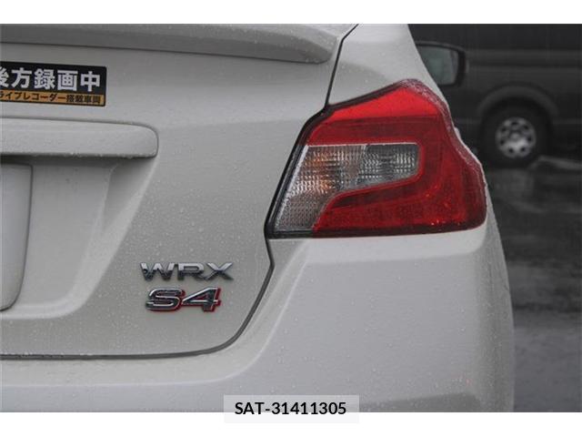 Subaru WRX S4 2017-10 8373543-16