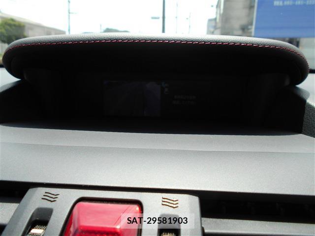 Subaru WRX STI 2017-08 8372535-18