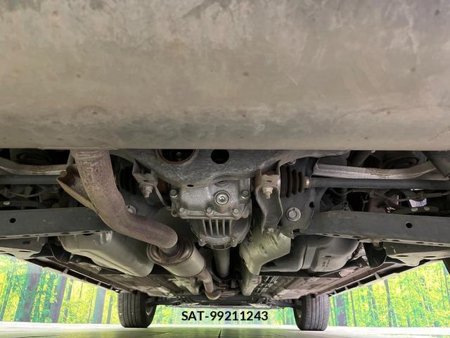 Nissan X-TRAIL 2015-01 8372465-18