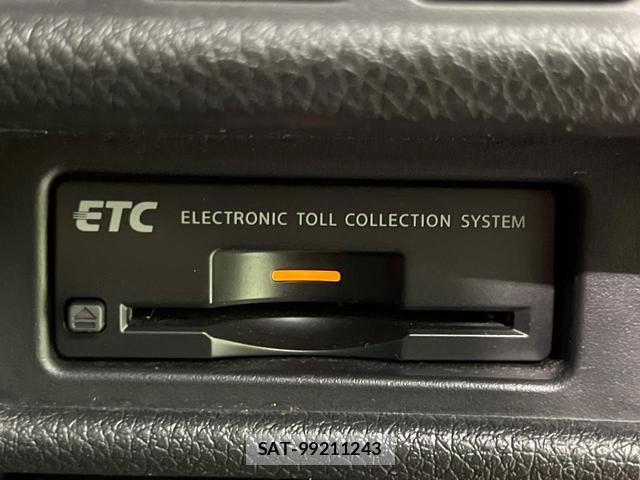 Nissan X-TRAIL 2015-01 8372465-6
