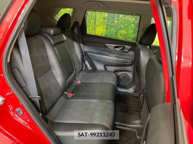 Nissan X-TRAIL 2015-01 8372465-8