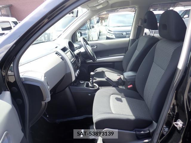 Nissan X-TRAIL 2009-09 8372569-5