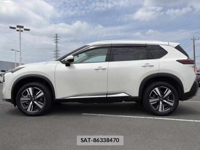 Nissan X-TRAIL 2024-11 8372609-1