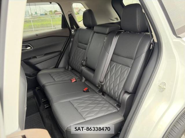 Nissan X-TRAIL 2024-11 8372609-6