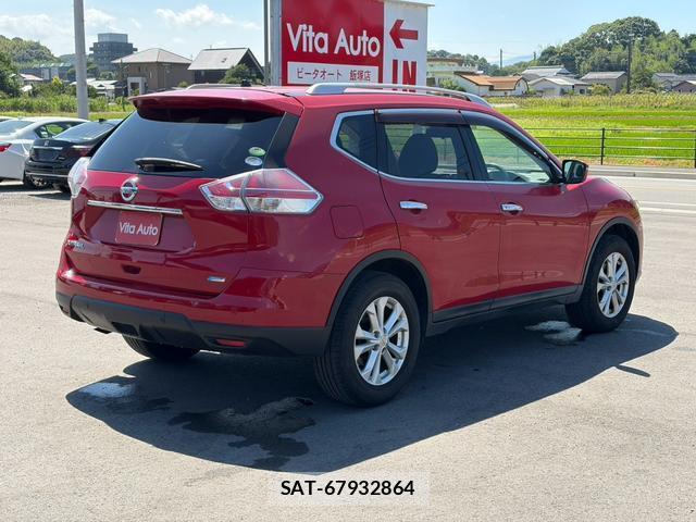 Nissan X-TRAIL 2014-11 8372653-13